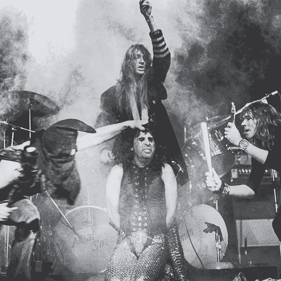 Alice Cooper School's Out 1972 Tour Shirt - Picture 2 of 3